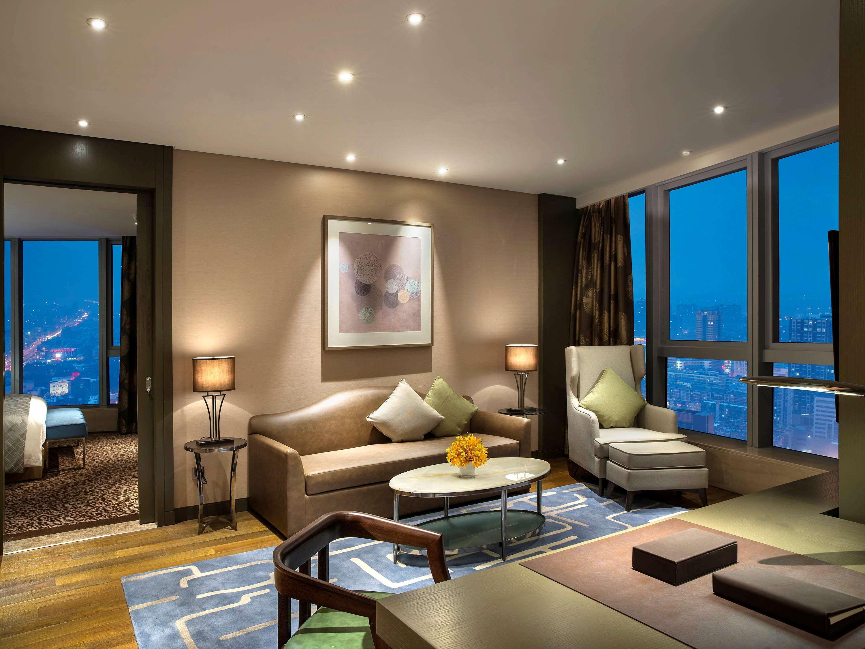 Sofitel Lianyungang Suning Hotel Bagian luar foto
